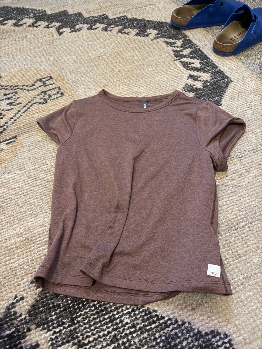 Vuori Women’s Short Sleeve Athletic Tee - Brown Heather